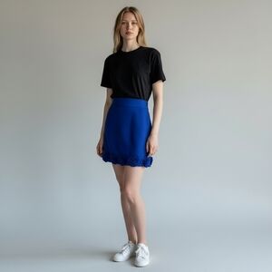 Twelve by Twelve Los Angeles Blue Flower Skirt (M)